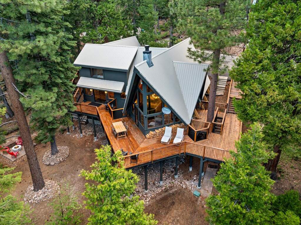 573 Granite Road photo