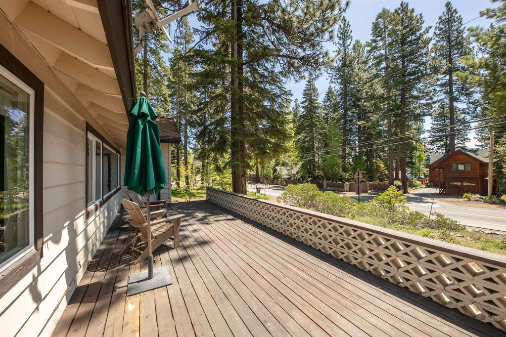 5393 North Lake Boulevard photo