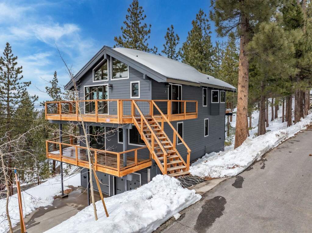 520 Laurel Lane, Stateline, NV 89449