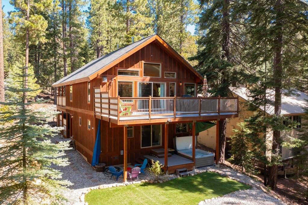7726 North Avenue, Tahoe Vista, CA 96148