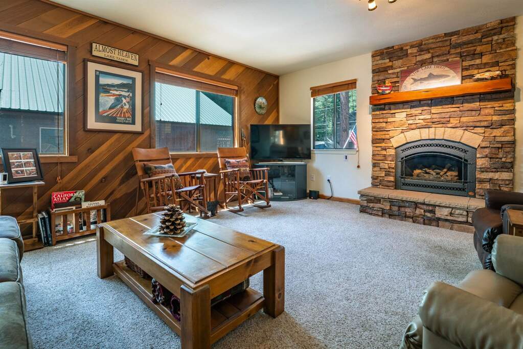 7283 3rd Avenue photo