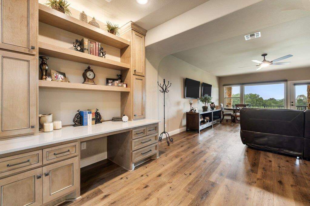 4 Bedroom Single Family Home/House's Image 23
