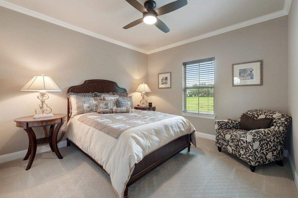 4 Bedroom Single Family Home/House's Image 25