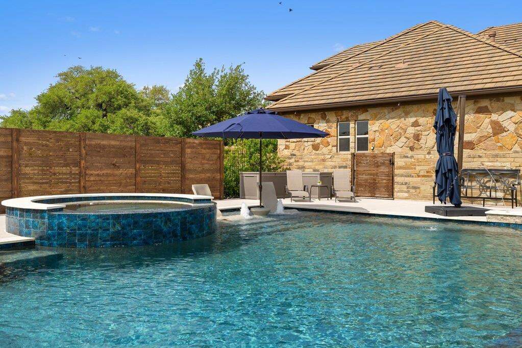 4 Bedroom Single Family Home/House's Image 31
