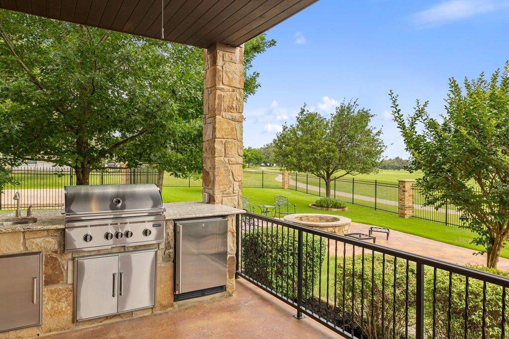 4 Bedroom Single Family Home/House's Image 35