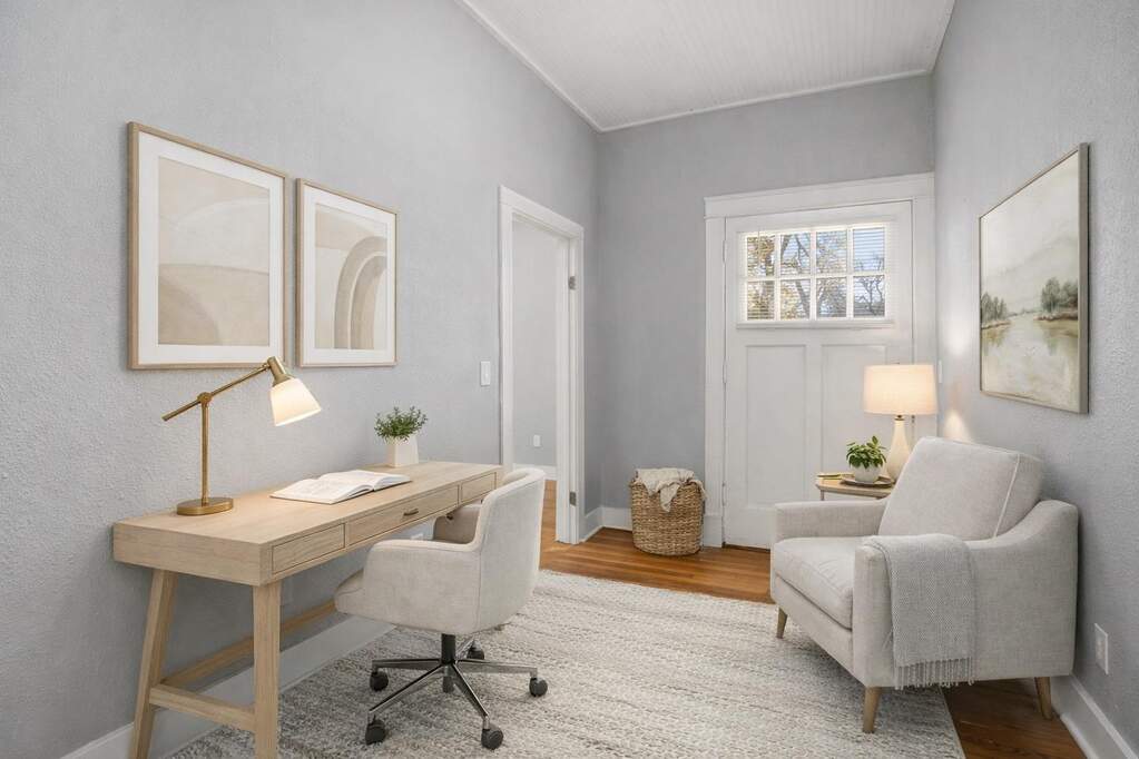 6 Bedroom Multi Unit's Image 5