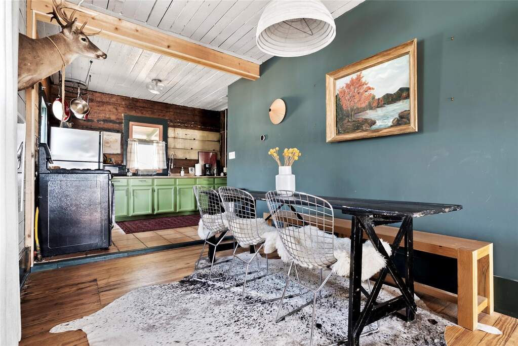 2 Bedroom Single Family Home/House's Image 8