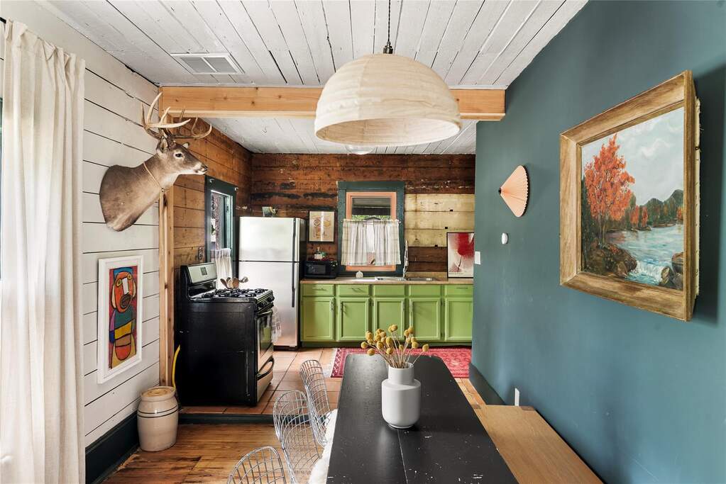 2 Bedroom Single Family Home/House's Image 9