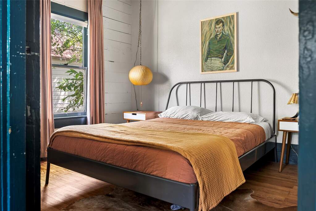 2 Bedroom Single Family Home/House's Image 12