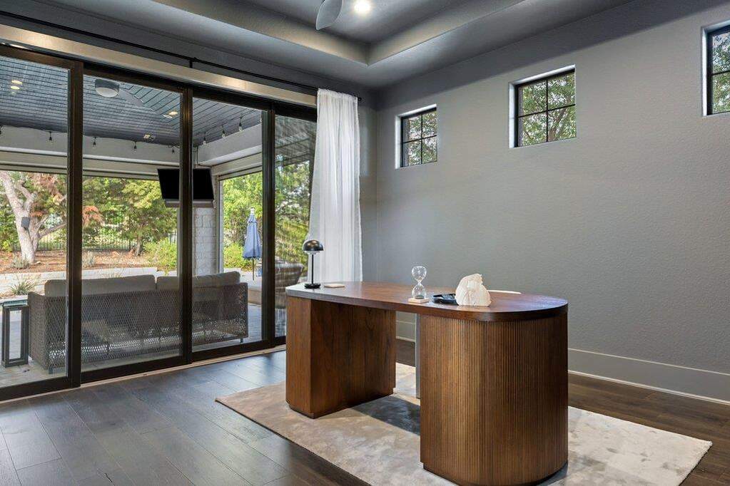 3 Bedroom Single Family Home/House's Image 11
