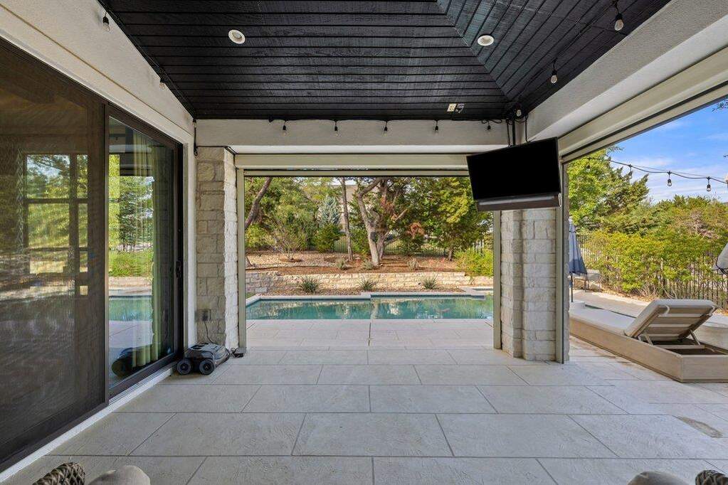 3 Bedroom Single Family Home/House's Image 26