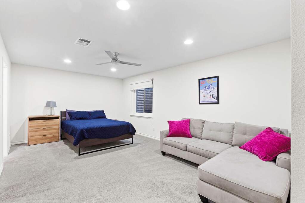 3 Bedroom Villa/Townhouse's Image 20