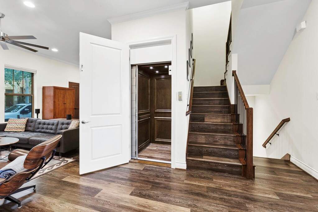 3 Bedroom Villa/Townhouse's Image 4