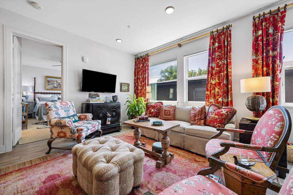 2 Bedroom Apartment/Flat's Image 7