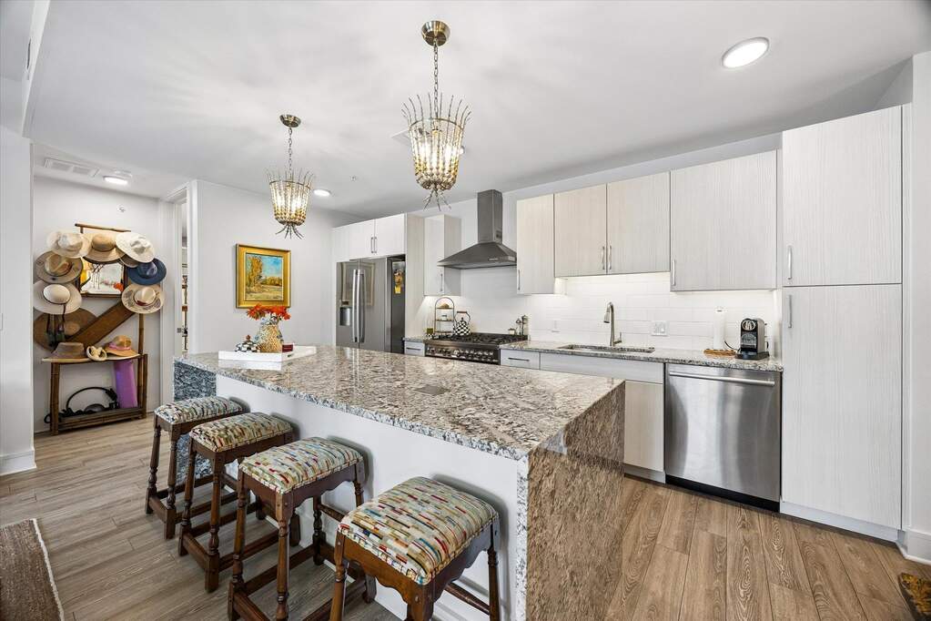 2 Bedroom Apartment/Flat's Image 9