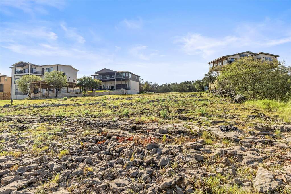 Land/Vacant Land's Image 10