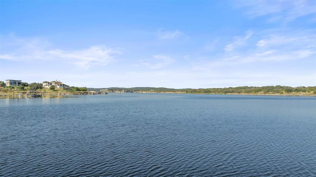 Best surfing spot on Lake Travis!
