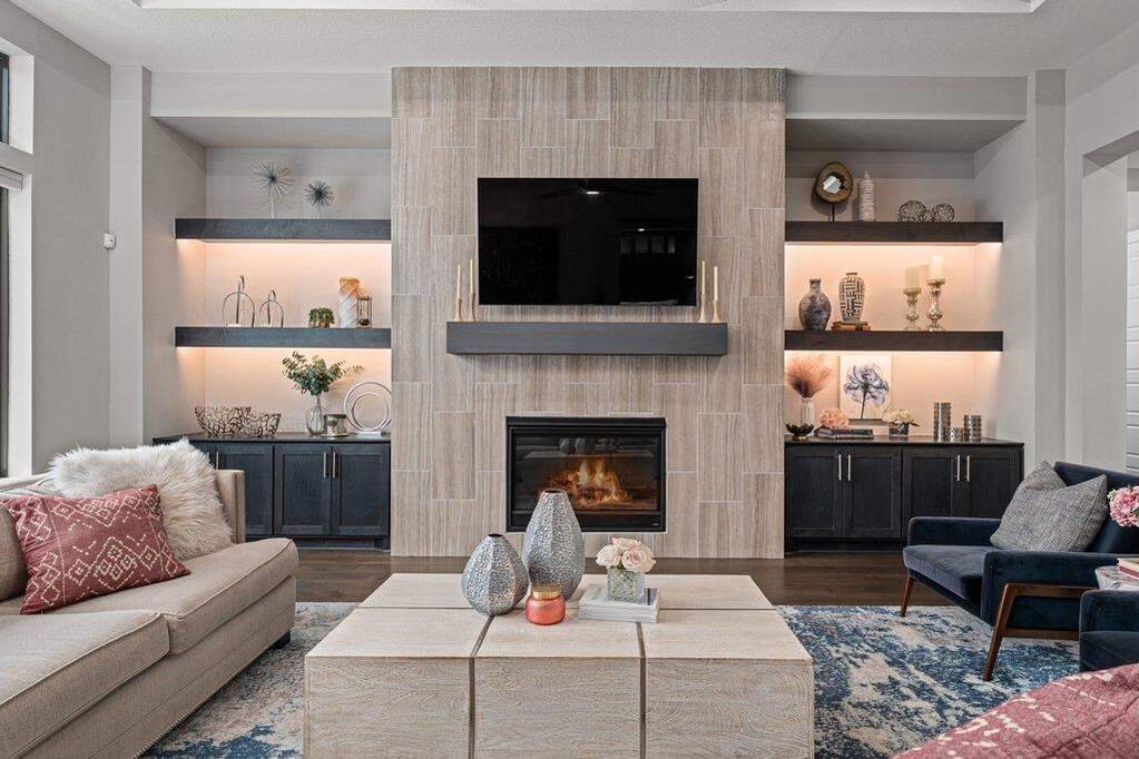 5 Bedroom Single Family Home/House's Image 12
