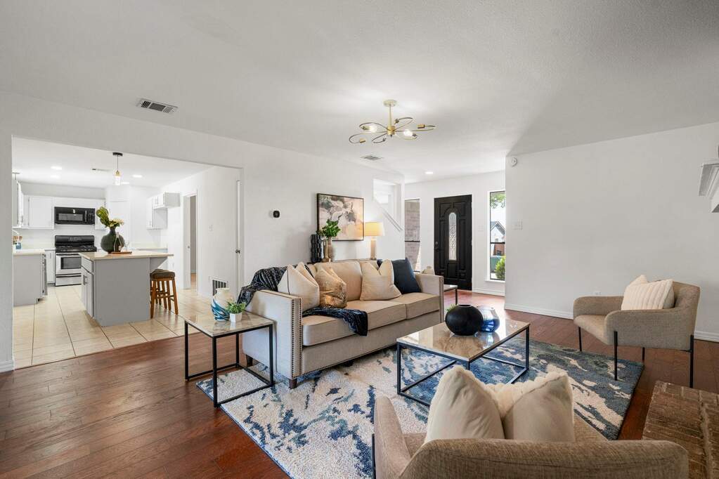 3 Bedroom Single Family Home/House's Image 17