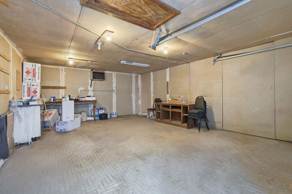 3 Bedroom Single Family Home/House's Image 30