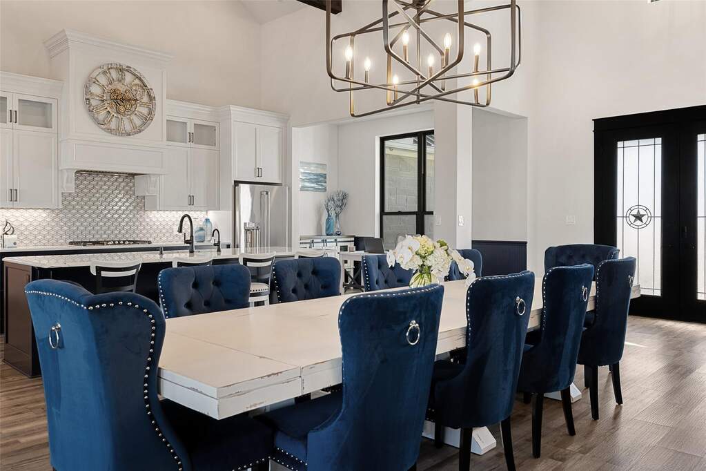 4 Bedroom Single Family Home/House's Image 17