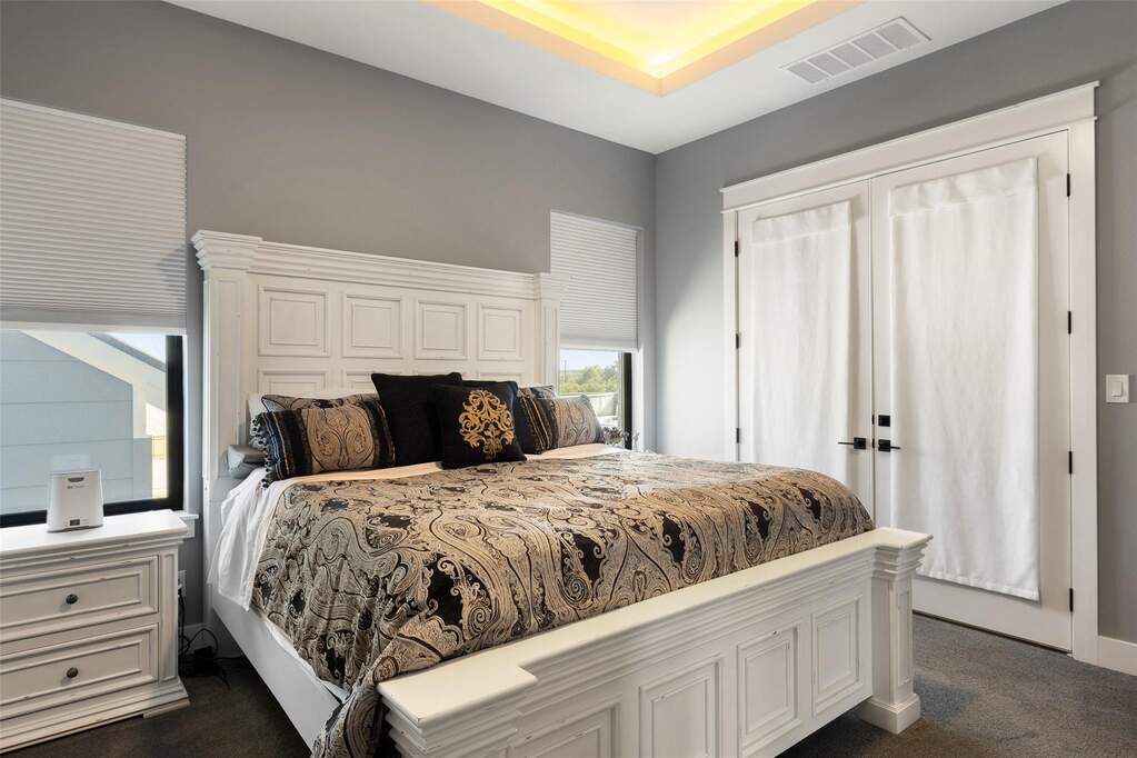 4 Bedroom Single Family Home/House's Image 19
