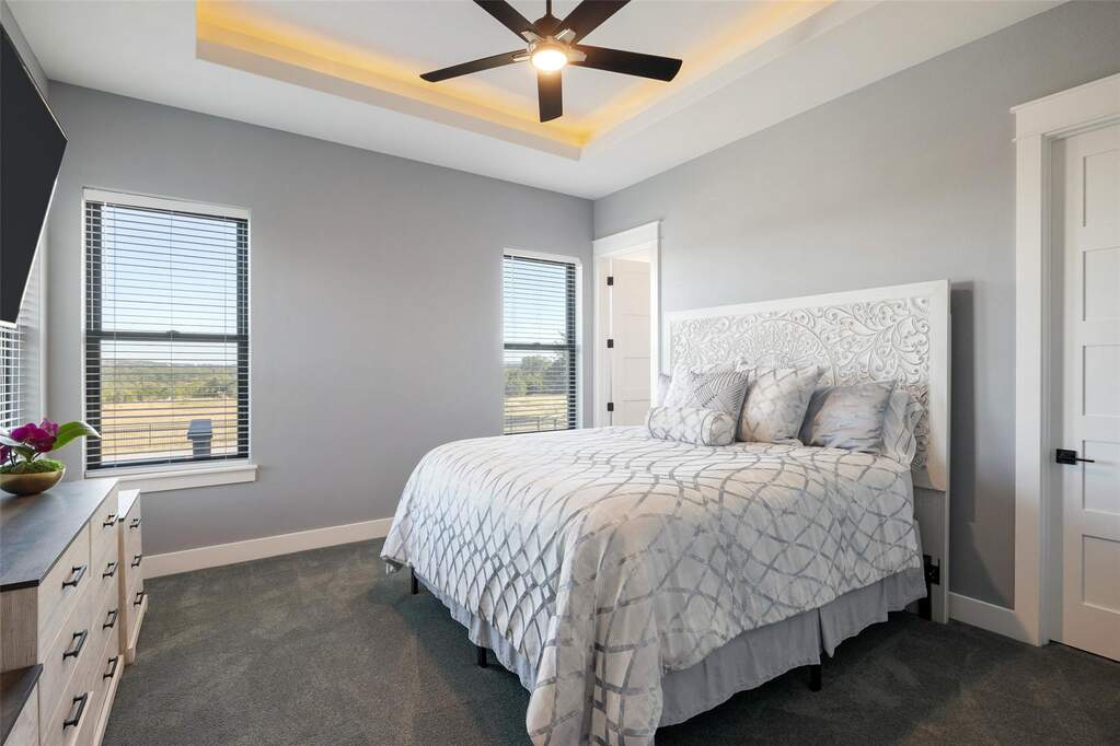 4 Bedroom Single Family Home/House's Image 25