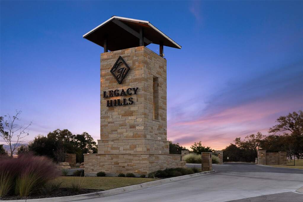 Gated Entry to Legacy Hills!
