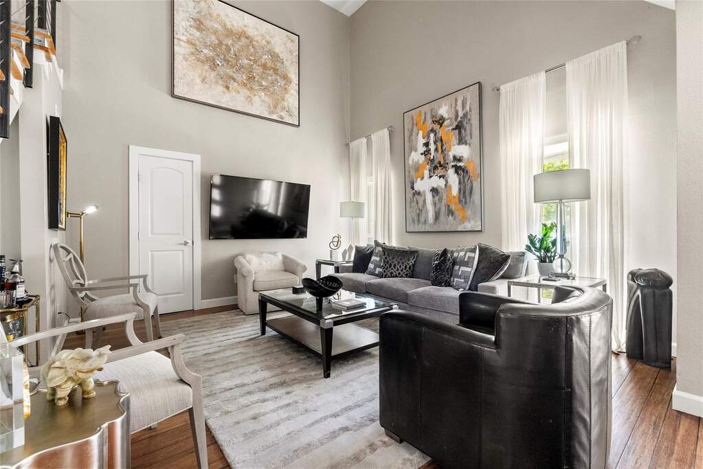 2 Bedroom Apartment/Flat's Image 12
