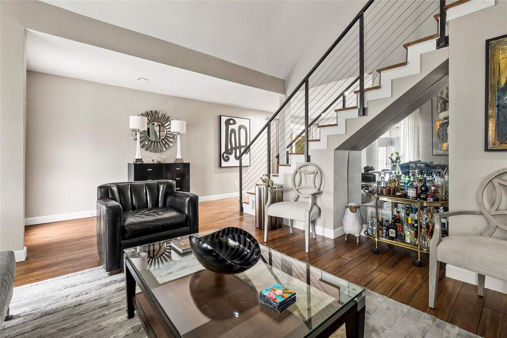 2 Bedroom Apartment/Flat's Image 14