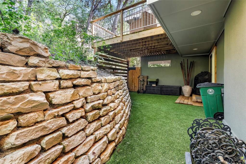 2 Bedroom Apartment/Flat's Image 6
