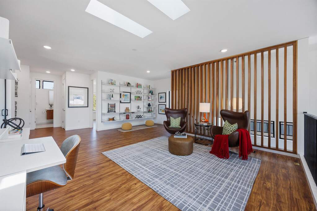 3 Bedroom Single Family Home/House's Image 12
