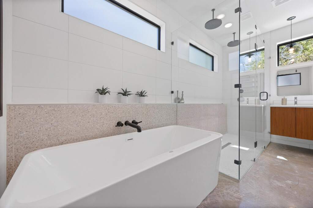 3 Bedroom Single Family Home/House's Image 18