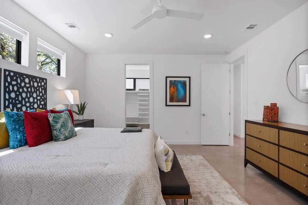 3 Bedroom Single Family Home/House's Image 21