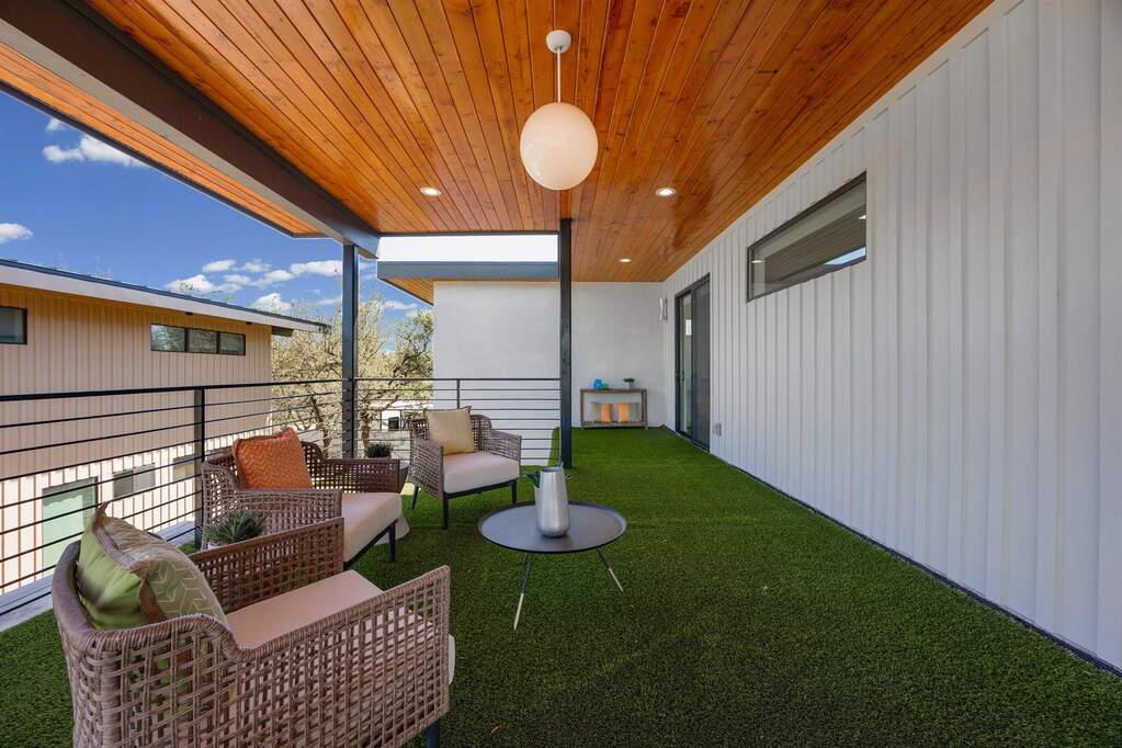 3 Bedroom Single Family Home/House's Image 28