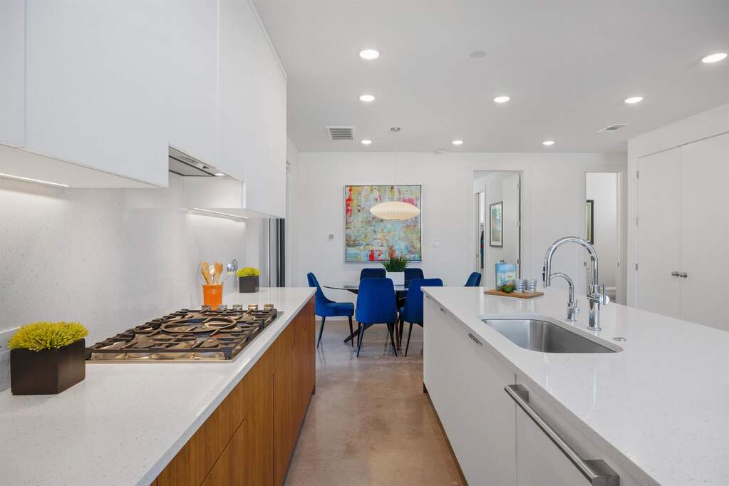 3 Bedroom Single Family Home/House's Image 29