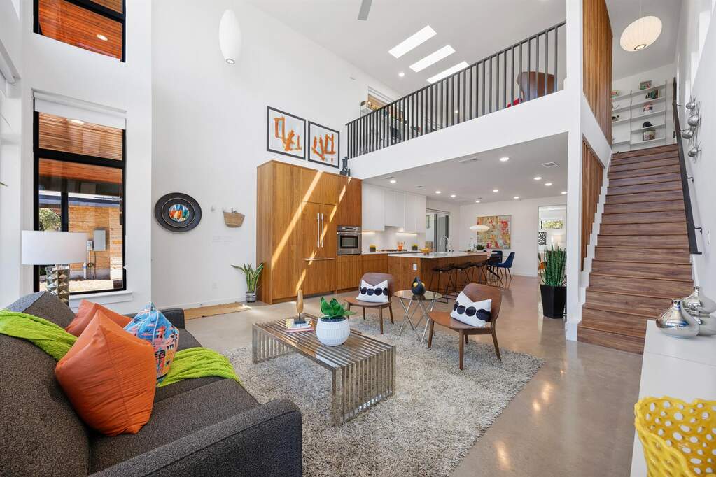 3 Bedroom Single Family Home/House's Image 5