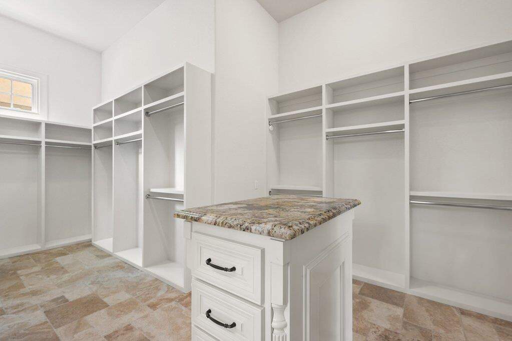 4 Bedroom Single Family Home/House's Image 21