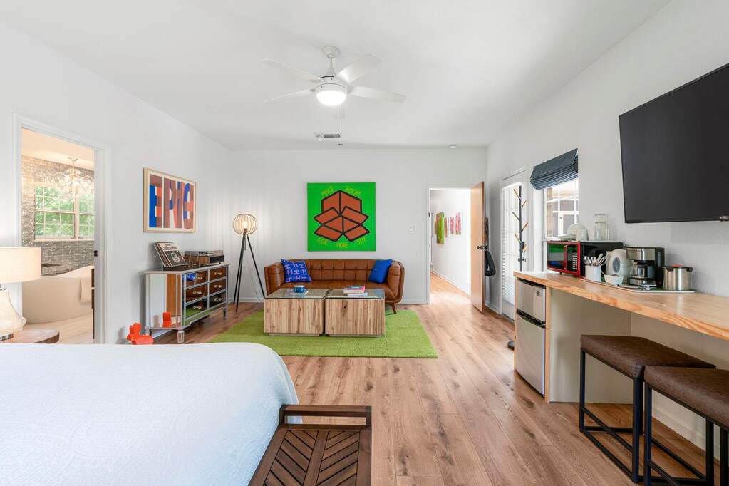 4 Bedroom Single Family Home/House's Image 21