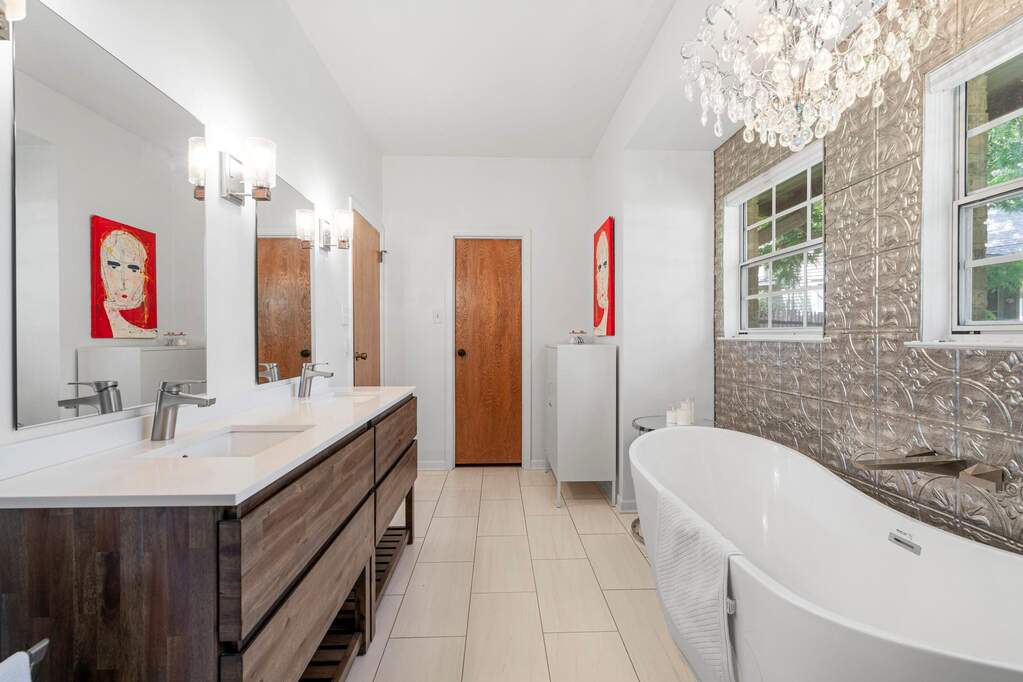 4 Bedroom Single Family Home/House's Image 22