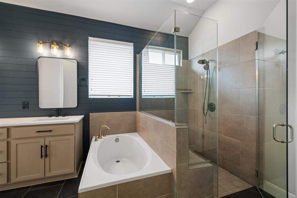 3 Bedroom Single Family Home/House's Image 14
