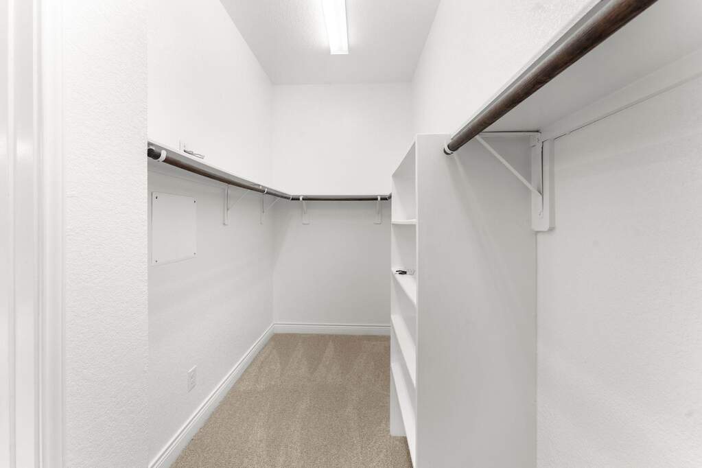 4 Bedroom Single Family Home/House's Image 17
