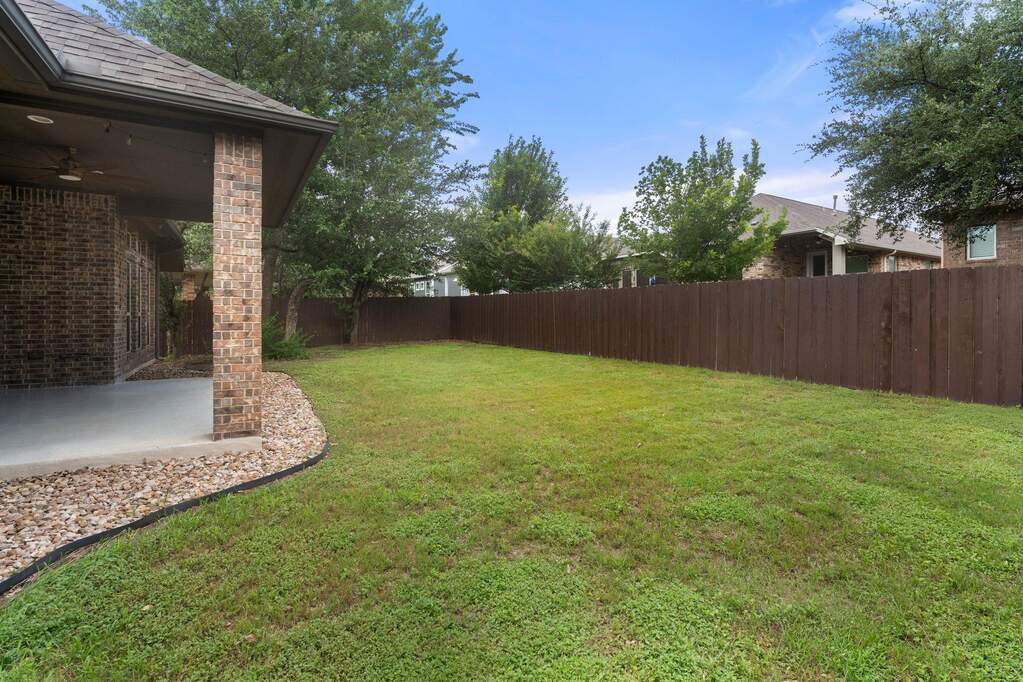 4 Bedroom Single Family Home/House's Image 26