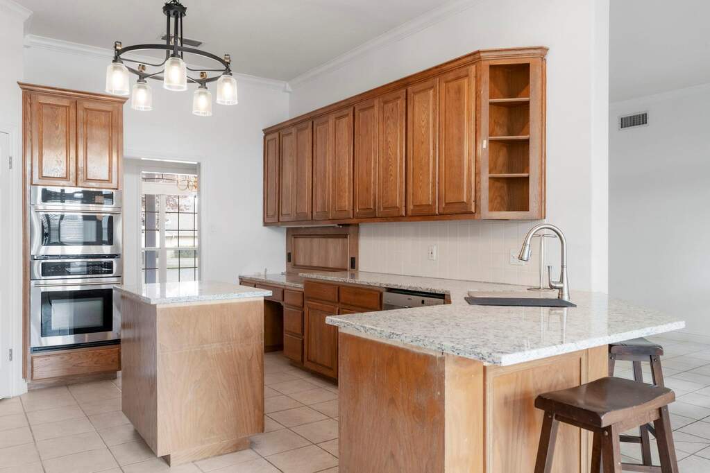 4 Bedroom Single Family Home/House's Image 33
