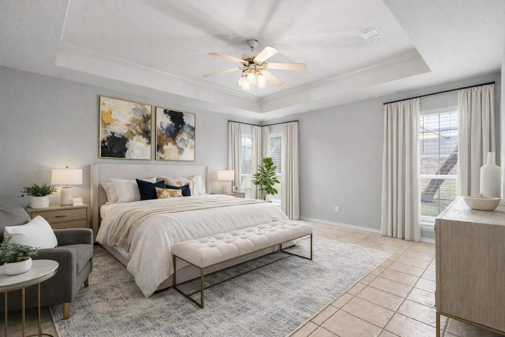 4 Bedroom Single Family Home/House's Image 6