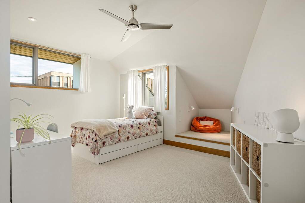 4 Bedroom Single Family Home/House's Image 20
