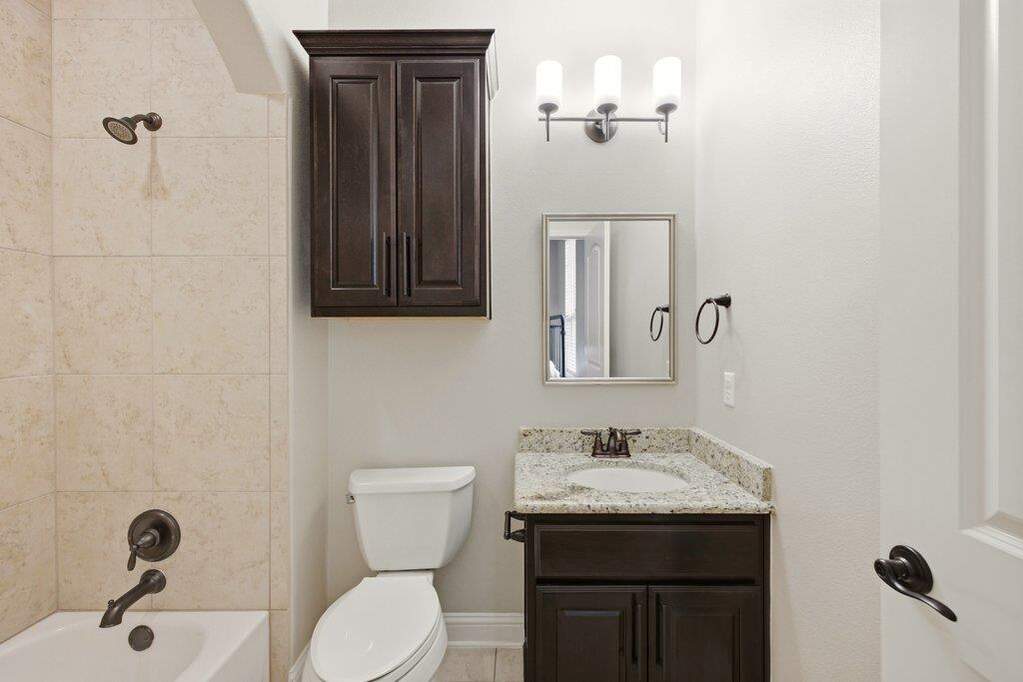 4 Bedroom Single Family Home/House's Image 24