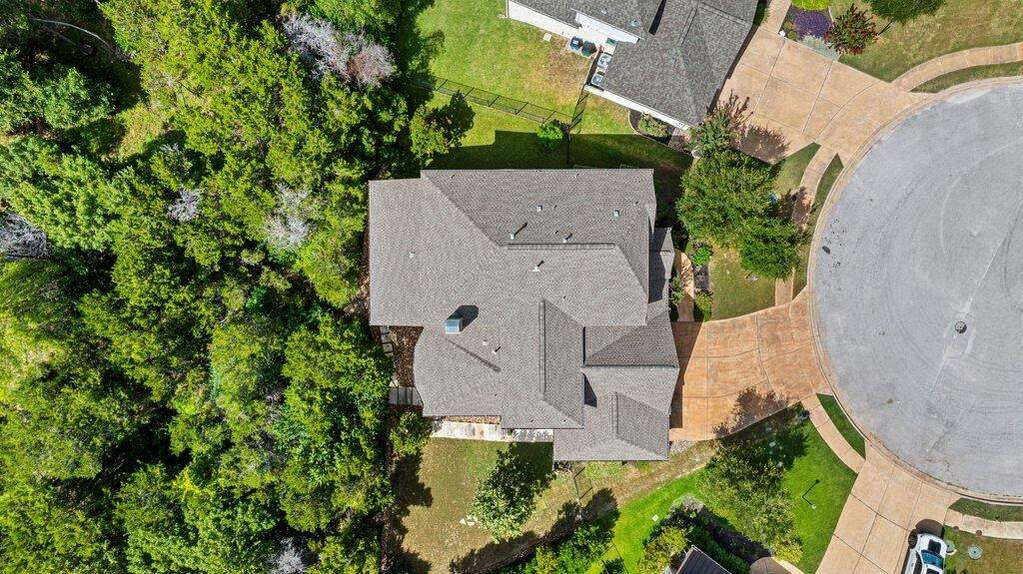 4 Bedroom Single Family Home/House's Image 34