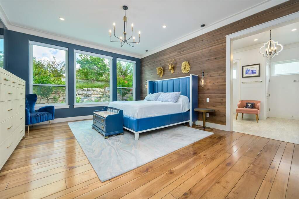 4 Bedroom Single Family Home/House's Image 10