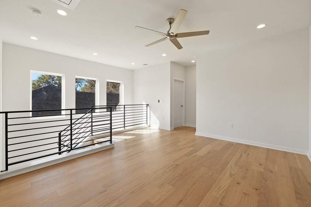 3 Bedroom Single Family Home/House's Image 16